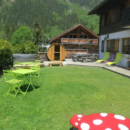 Bed & Breakfast D'hotes La Taniere De Groumff 3*