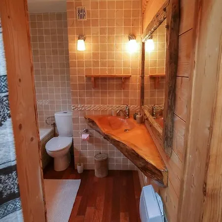D'hotes La Taniere De Groumff Oda ve Kahvaltı 3*