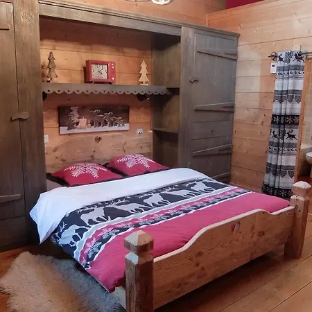 D'hotes La Taniere De Groumff Oda ve Kahvaltı 3*